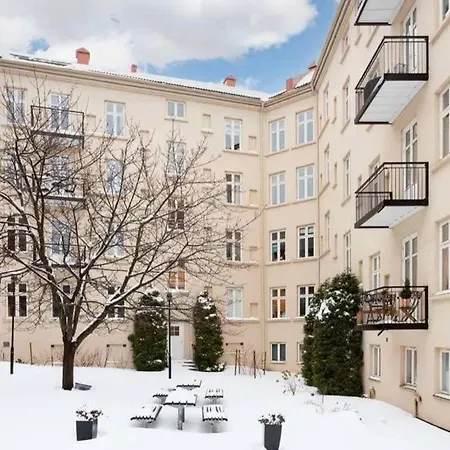 Stylish 1-bedroom Apartment