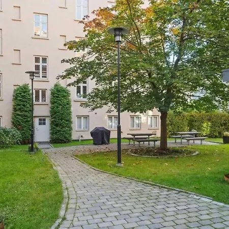 Stylish 1-bedroom Appartement *