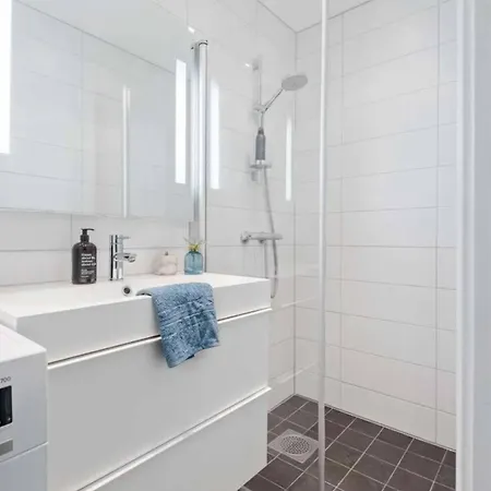 Stylish 1-bedroom Appartement *